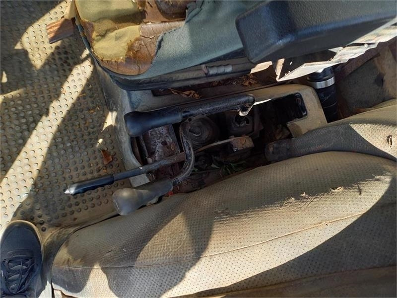 Farm tractor Case IH 695 XL: picture 13 Farm tractor Case IH 695 XL: picture 13