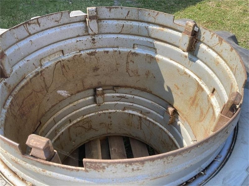 Dual 5-klods 580/70r38 - Tire for Agricultural machinery: picture 3 Dual 5-klods 580/70r38 - Tire for Agricultural machinery: picture 3