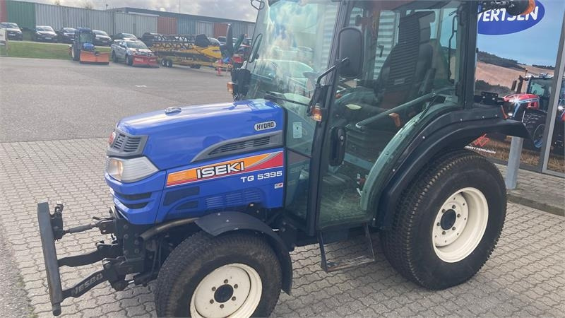 Iseki TG 5395 - Municipal tractor: picture 2 Iseki TG 5395 - Municipal tractor: picture 2
