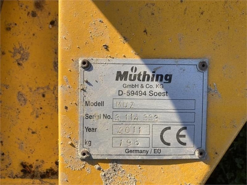 Müthing MUZ - Verge mower: picture 3 Müthing MUZ - Verge mower: picture 3