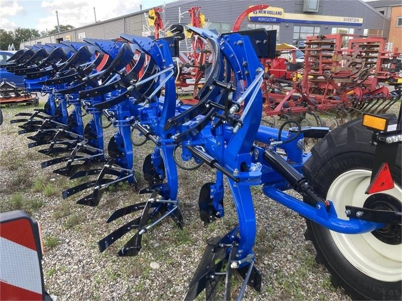 New Holland PSXVH 7 furet - Plow: picture 3 New Holland PSXVH 7 furet - Plow: picture 3