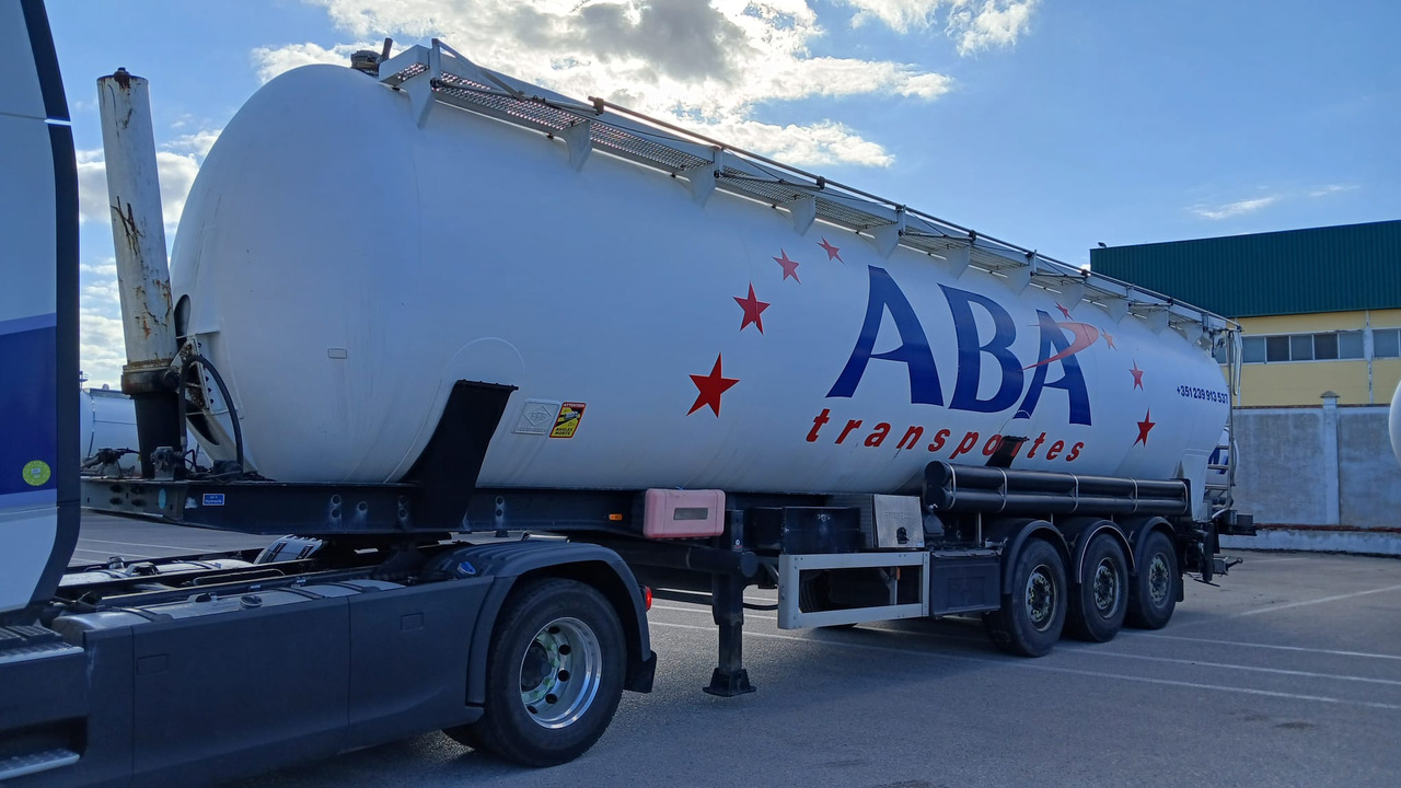 FELDBINDER KIP 60.3 - Silo semi-trailer: picture 1 FELDBINDER KIP 60.3 - Silo semi-trailer: picture 1