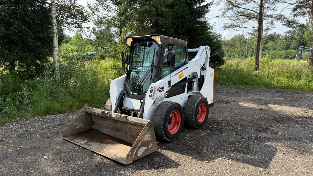 BOBCAT S530 - Skid steer loader: picture 1 BOBCAT S530 - Skid steer loader: picture 1