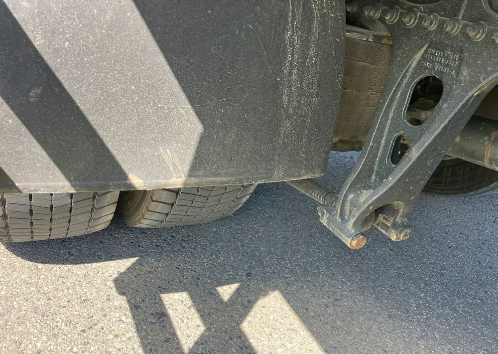 MAN MAN TGM 18.290 KURIERKA KONTENER 20 PALET SYPIALKA - Box truck: picture 3 MAN MAN TGM 18.290 KURIERKA KONTENER 20 PALET SYPIALKA - Box truck: picture 3