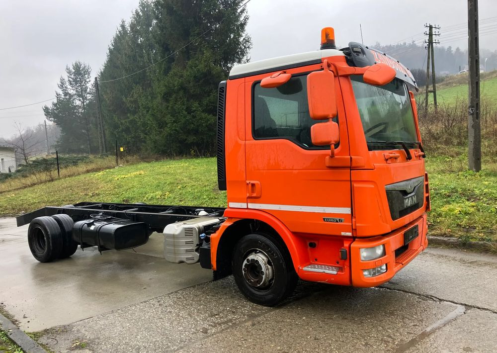 MAN Man TGM 12.250 euro 6 ramo do zabudowy Pomoc drogowa laweta kiper - Cab chassis truck: picture 2 MAN Man TGM 12.250 euro 6 ramo do zabudowy Pomoc drogowa laweta kiper - Cab chassis truck: picture 2