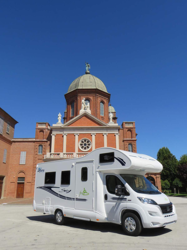 Fiat Ducato RETRACTABLE PLATFORM (300KG CAPACITY) - Camper: picture 4 Fiat Ducato RETRACTABLE PLATFORM (300KG CAPACITY) - Camper: picture 4