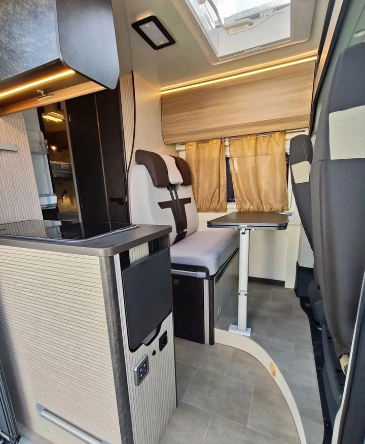 New Camper Fiat Ducato Rimor Horus 45 NEW AUTOMAT Grau Truma Diesel Lampen FULL LED 4-Sitzer: picture 15