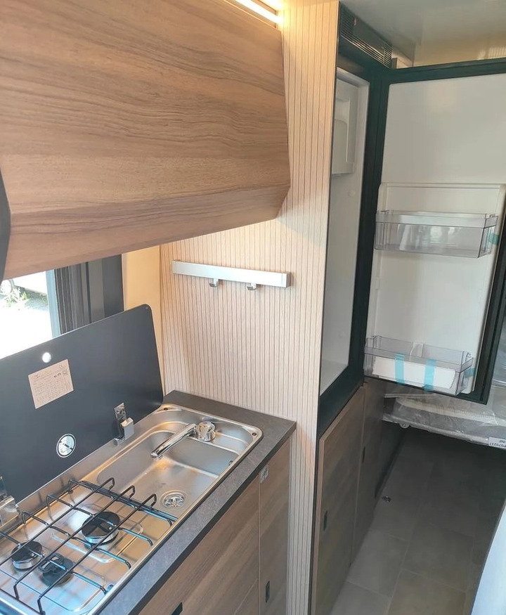 New Camper Fiat Ducato Rimor Horus 45 NEW AUTOMAT Grau Truma Diesel Lampen FULL LED 4-Sitzer: picture 13