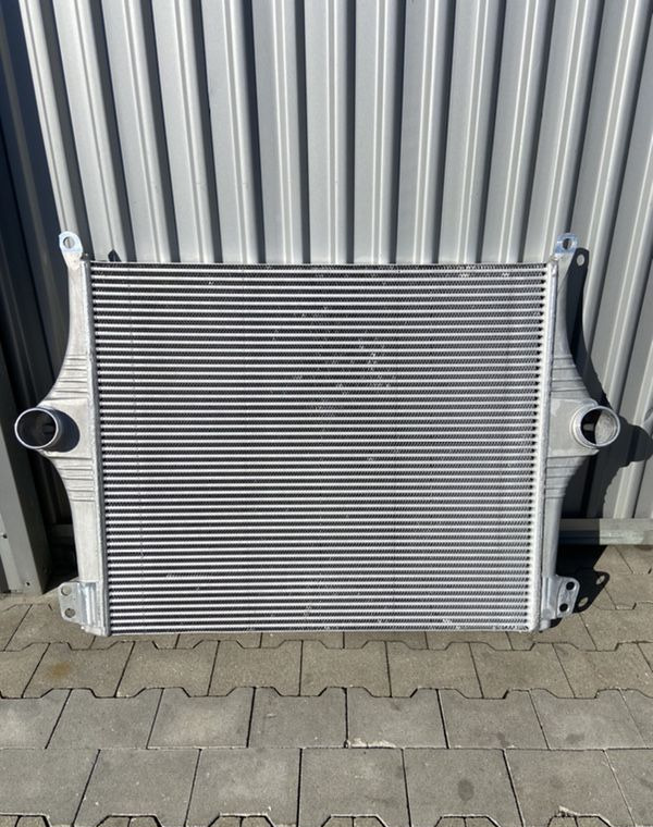 Intercooler Scania S NGS chłodnica powietrza 2022 rok 2861478 - Intercooler for Truck: picture 2 Intercooler Scania S NGS chłodnica powietrza 2022 rok 2861478 - Intercooler for Truck: picture 2