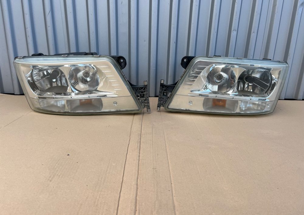 Lampa xenon MAN TGX TGS euro 6 reflektor ksenon - Lights/ Lighting for Truck: picture 1 Lampa xenon MAN TGX TGS euro 6 reflektor ksenon - Lights/ Lighting for Truck: picture 1