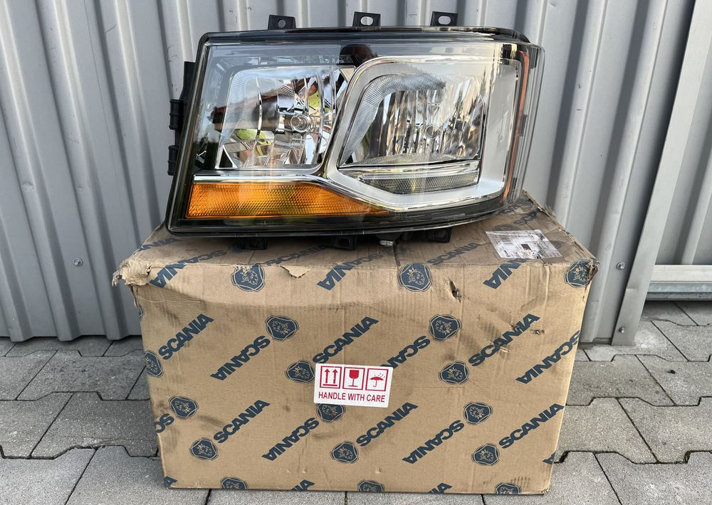 NOWA lampa Scania R S NGS NGR reflektor lewy H7 - Lights/ Lighting for Truck: picture 1 NOWA lampa Scania R S NGS NGR reflektor lewy H7 - Lights/ Lighting for Truck: picture 1