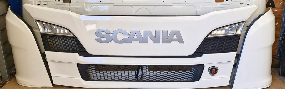 SCANIA P NGT MASKA ATRAPA - Body and exterior: picture 1 SCANIA P NGT MASKA ATRAPA - Body and exterior: picture 1