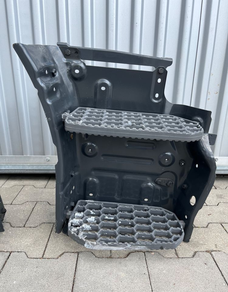 Stopnica Scania S NGS stopień właz schody - Footstep for Truck: picture 3 Stopnica Scania S NGS stopień właz schody - Footstep for Truck: picture 3