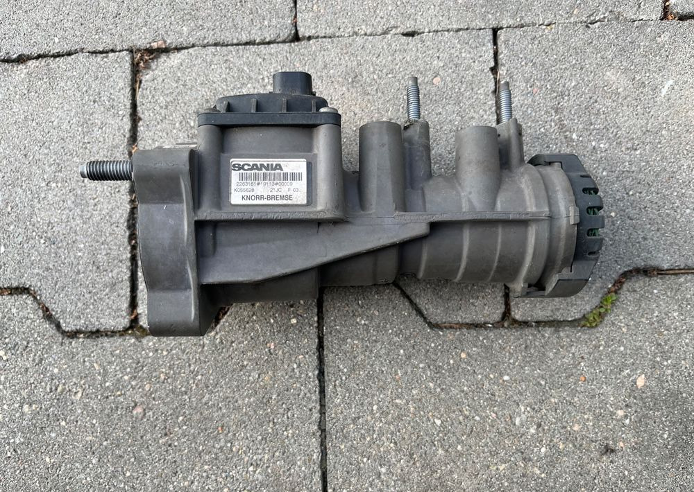 Zawór hamulca nożnego Scania R S NGS NGR modulator hamulcowy - Brake parts for Truck: picture 1 Zawór hamulca nożnego Scania R S NGS NGR modulator hamulcowy - Brake parts for Truck: picture 1