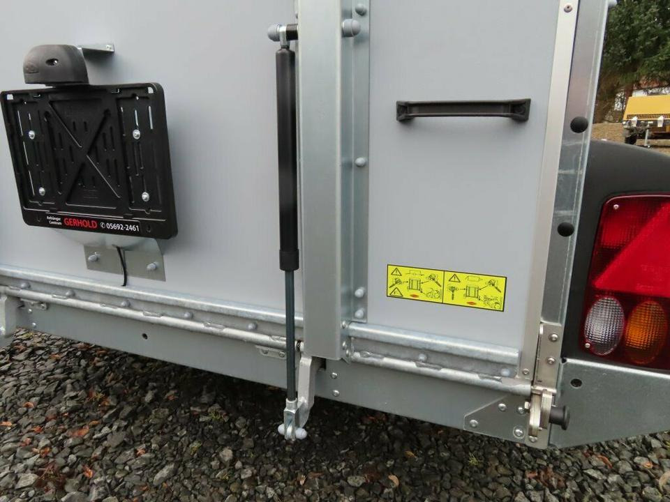 Closed box trailer Böckmann KT 3015 PKW Anhänger - Koffer Flügeltür / Auffahrrampe: picture 7