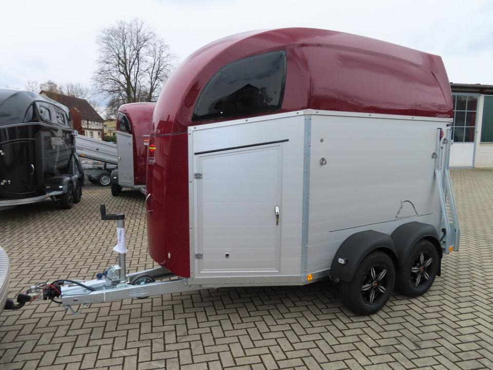 Horse trailer Böckmann Pferdeanhänger Champion R Flügeltür Saka. 100km/h: picture 16