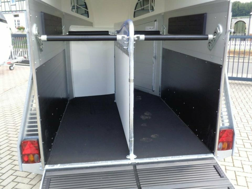 Böckmann Pferdeanhänger Champion R Sattelkammer Aluboden - Horse trailer: picture 5 Böckmann Pferdeanhänger Champion R Sattelkammer Aluboden - Horse trailer: picture 5