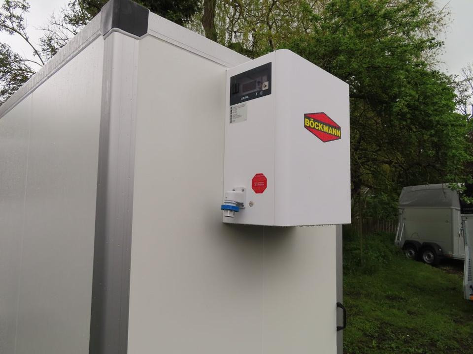 PKW Anhänger, Böckmann, Kühlkoffer,2,7 to. sofort - Refrigerator trailer: picture 4 PKW Anhänger, Böckmann, Kühlkoffer,2,7 to. sofort - Refrigerator trailer: picture 4