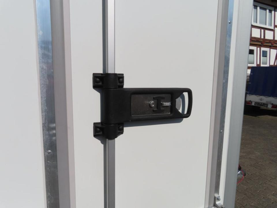 PKW Anhänger Böckmann Kühlkoffer Kühlanhänger Kühler 2,94x1,82m - Refrigerator trailer: picture 4 PKW Anhänger Böckmann Kühlkoffer Kühlanhänger Kühler 2,94x1,82m - Refrigerator trailer: picture 4