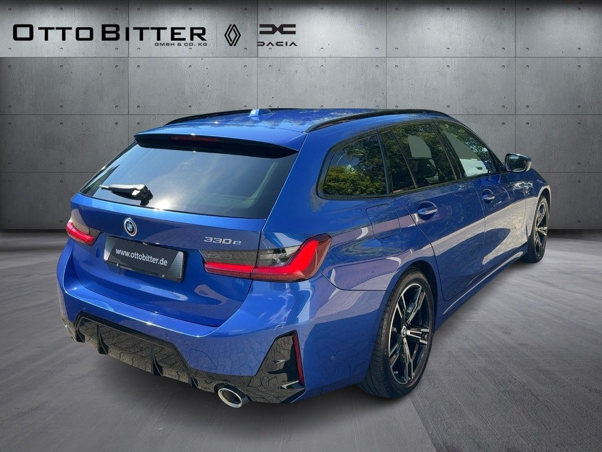 BMW 330 e Touring 360/M SPORT/COMFORTPAKET - Station wagon: picture 4 BMW 330 e Touring 360/M SPORT/COMFORTPAKET - Station wagon: picture 4