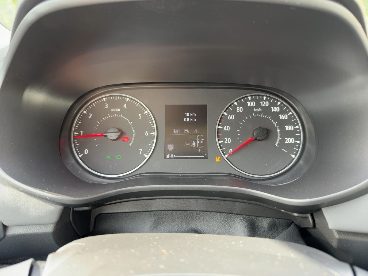 Sedan Dacia Sandero Stepway Extreme TCe110 CITY-PAKET/NAVI: picture 15