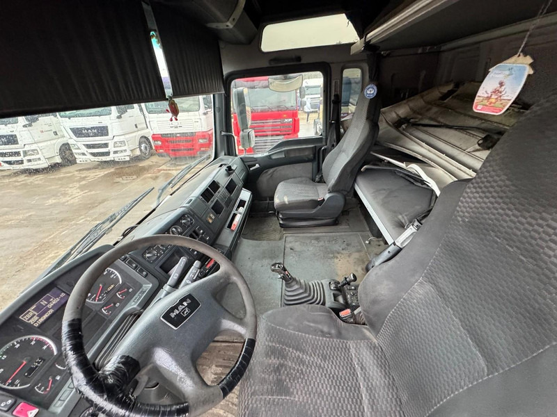 Tractor unit MAN TGA 18.430 (MANUAL GEARBOX / BOITE MANUELLE): picture 11 Tractor unit MAN TGA 18.430 (MANUAL GEARBOX / BOITE MANUELLE): picture 11