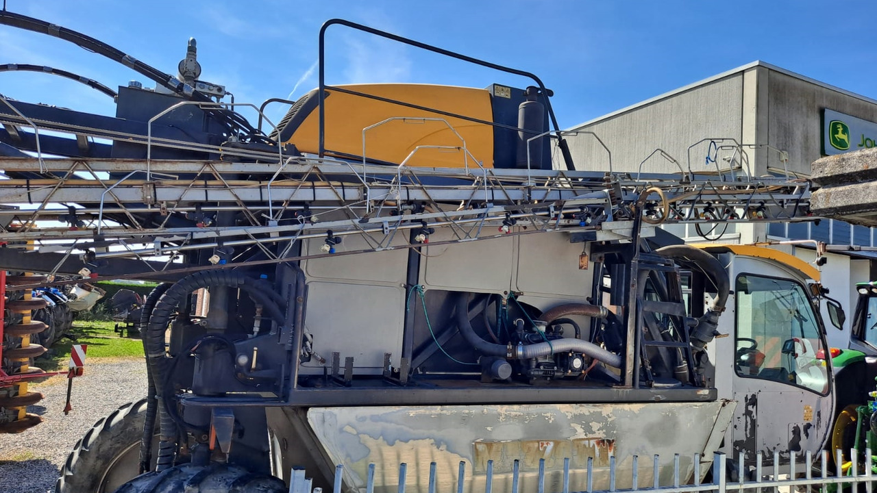 MAZZOTTI IRRORATORE SEMOVENTE IBIS PIRALIDE MAIS 2000 - Self-propelled sprayer: picture 3 MAZZOTTI IRRORATORE SEMOVENTE IBIS PIRALIDE MAIS 2000 - Self-propelled sprayer: picture 3