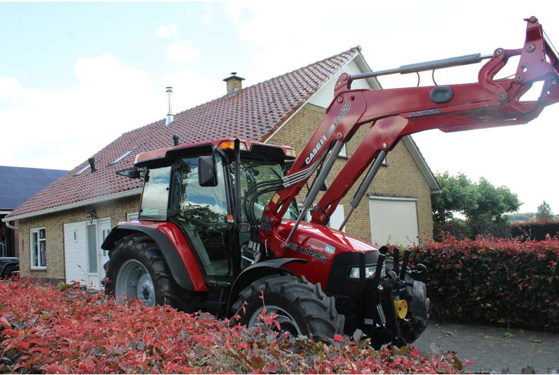 Case IH JX 1090 U - Farm tractor: picture 2 Case IH JX 1090 U - Farm tractor: picture 2