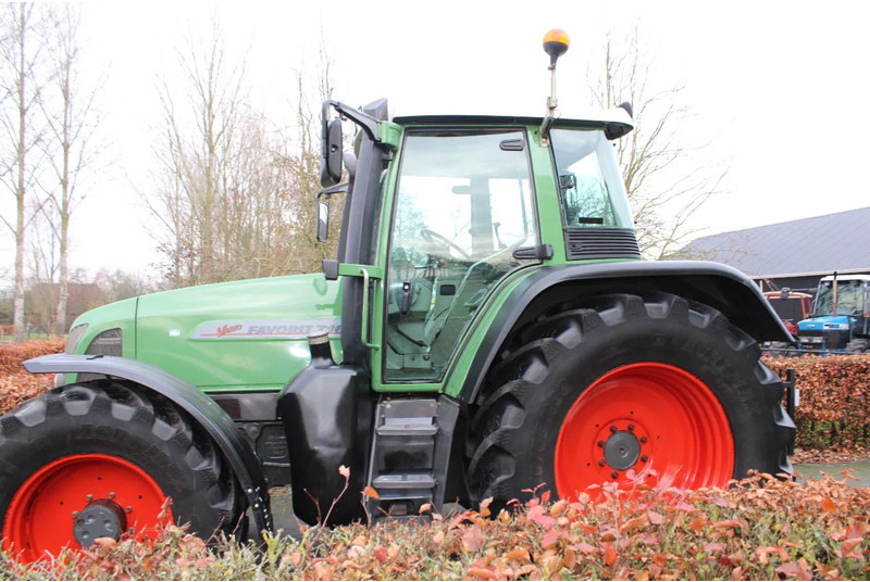 Fendt FAVORIT 716 VARIO Favorit 716 vario on lease Fendt FAVORIT 716 VARIO Favorit 716 vario: picture 6 Fendt FAVORIT 716 VARIO Favorit 716 vario on lease Fendt FAVORIT 716 VARIO Favorit 716 vario: picture 6