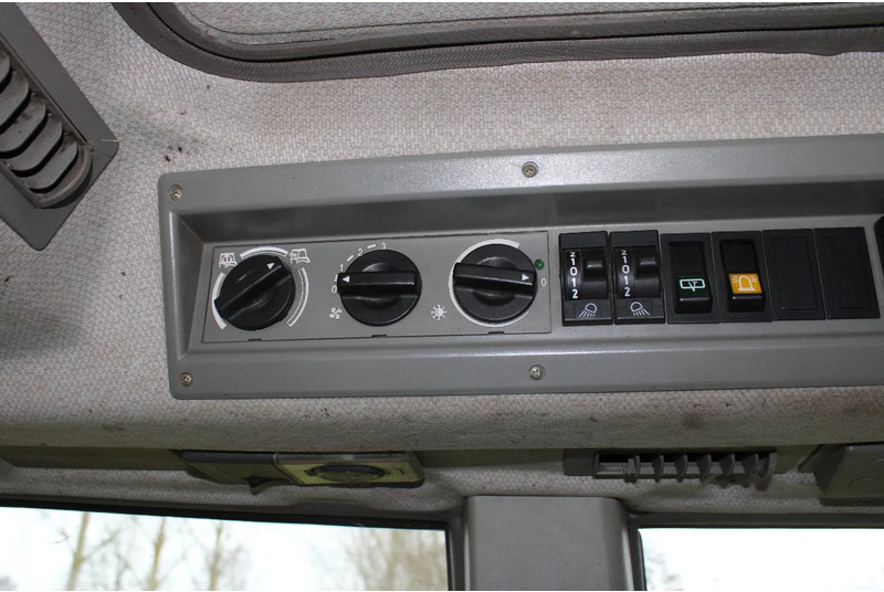 Fendt FAVORIT 716 VARIO Favorit 716 vario on lease Fendt FAVORIT 716 VARIO Favorit 716 vario: picture 15 Fendt FAVORIT 716 VARIO Favorit 716 vario on lease Fendt FAVORIT 716 VARIO Favorit 716 vario: picture 15