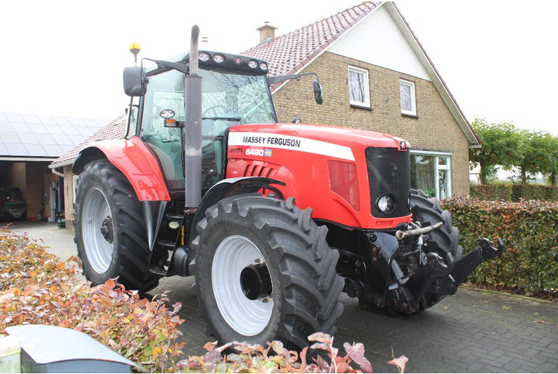 Massey Ferguson MF 6490 Dyna 6 fronthef en pto - Farm tractor: picture 1 Massey Ferguson MF 6490 Dyna 6 fronthef en pto - Farm tractor: picture 1