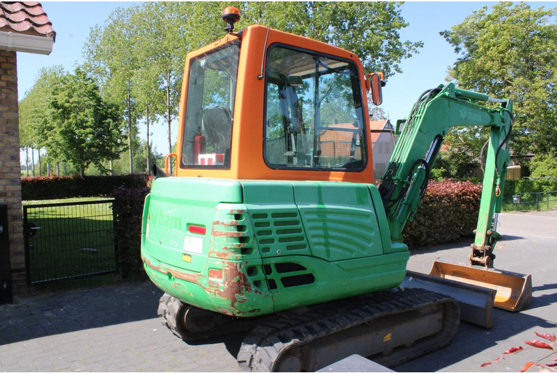 Takeuchi TB 235 - Mini excavator: picture 3 Takeuchi TB 235 - Mini excavator: picture 3