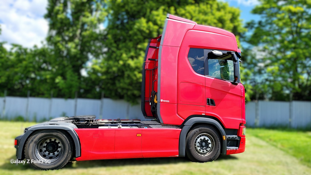 Scania S450 - Tractor unit: picture 1 Scania S450 - Tractor unit: picture 1