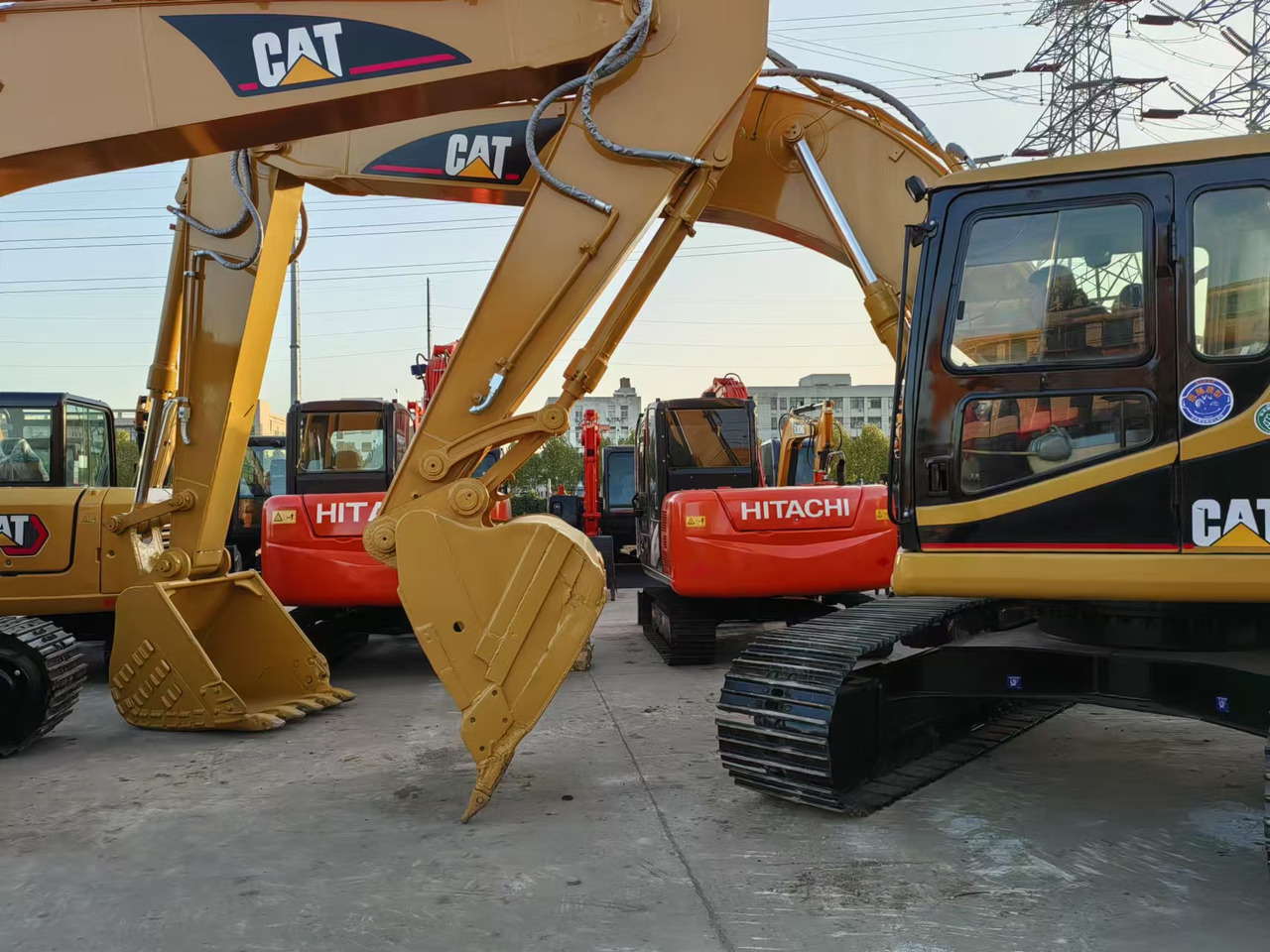 CATERPILLAR 320b - Crawler excavator: picture 1 CATERPILLAR 320b - Crawler excavator: picture 1