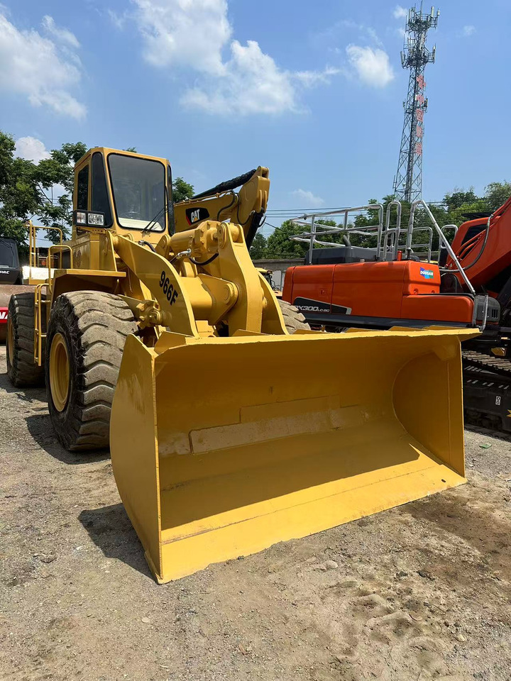 CATERPILLAR 966f - Wheel loader: picture 2 CATERPILLAR 966f - Wheel loader: picture 2