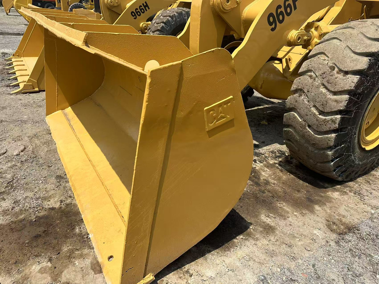 CATERPILLAR 966f - Wheel loader: picture 1 CATERPILLAR 966f - Wheel loader: picture 1