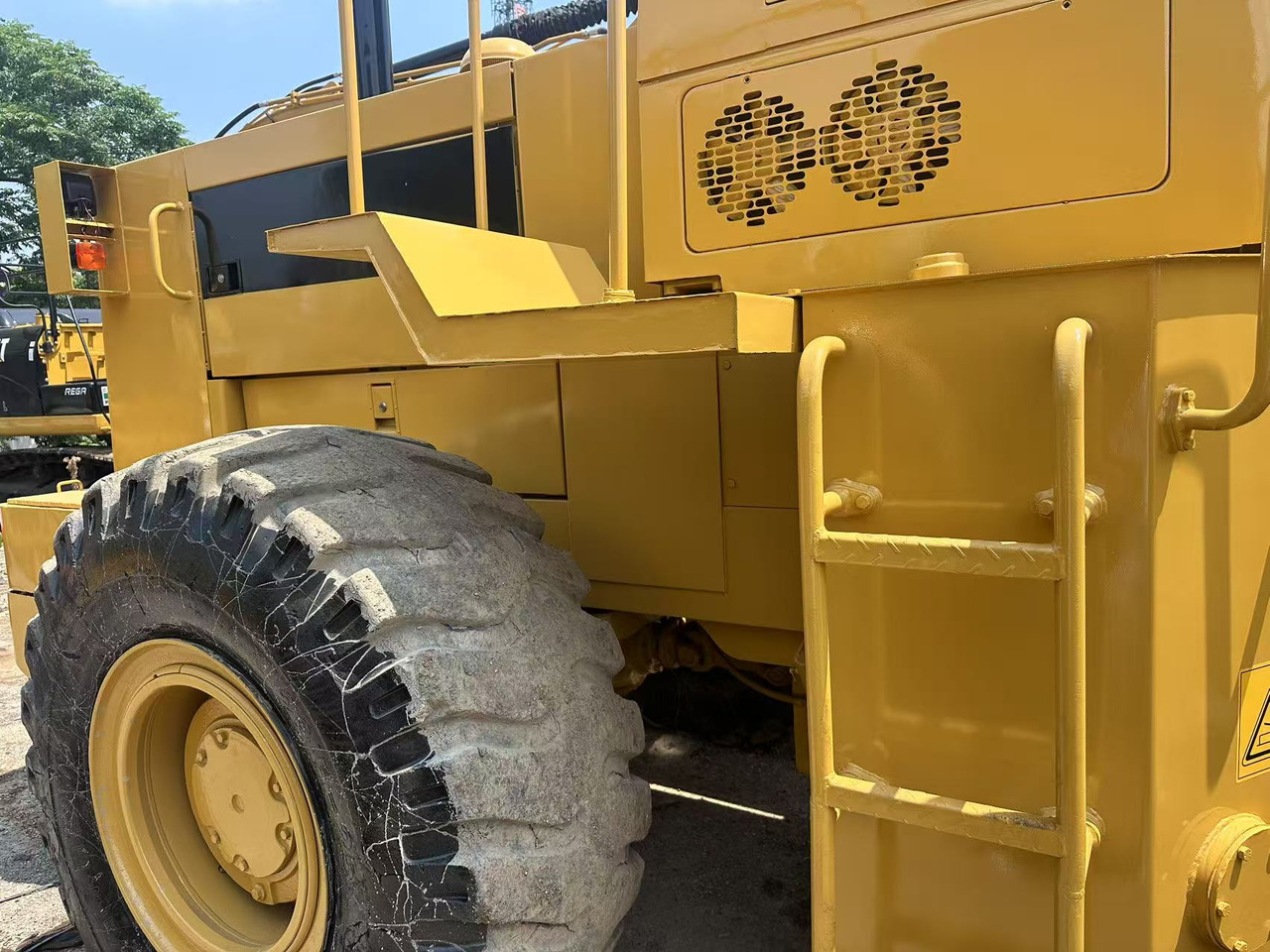 CATERPILLAR 966f - Wheel loader: picture 3 CATERPILLAR 966f - Wheel loader: picture 3