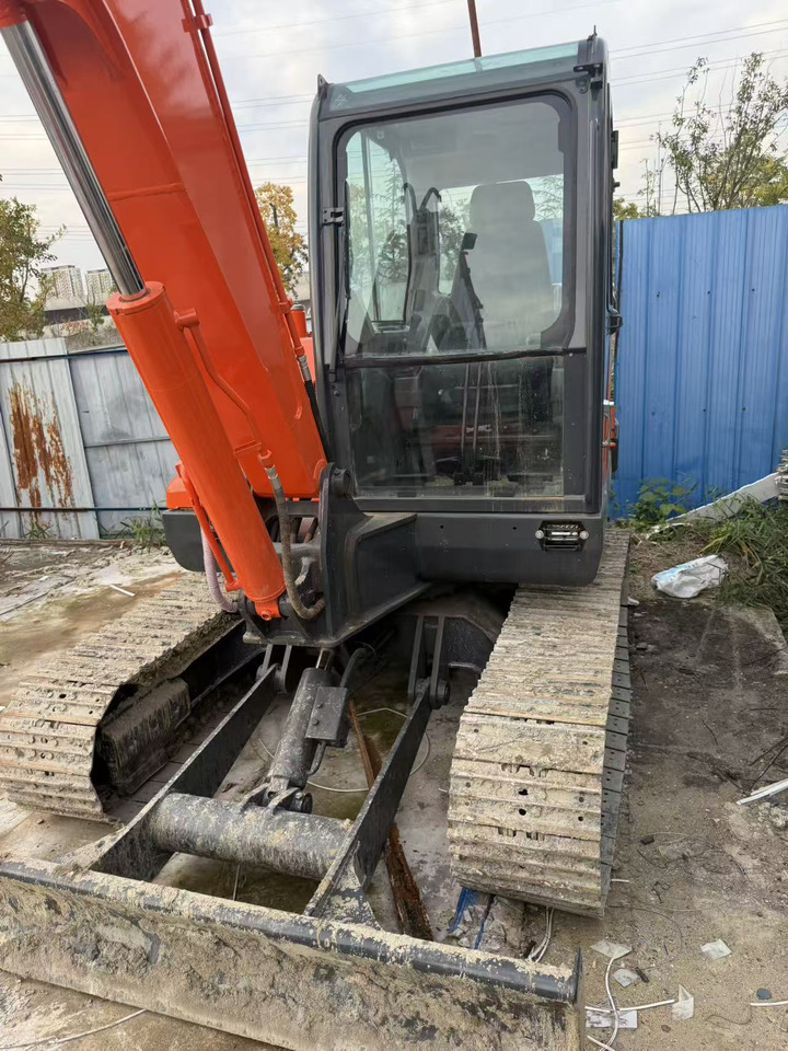 DOOSAN Used large Doosan DX60 excavators, original DX60 used excavators, 6-ton DX60 hydraulic excavators, best-selling at low prices. - Mini excavator: picture 3 DOOSAN Used large Doosan DX60 excavators, original DX60 used excavators, 6-ton DX60 hydraulic excavators, best-selling at low prices. - Mini excavator: picture 3