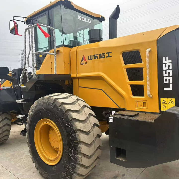 High-Performance Lingong955F Loader Strong Bucket Capacity Ready to Work SDLG - Wheel loader: picture 2 High-Performance Lingong955F Loader Strong Bucket Capacity Ready to Work SDLG - Wheel loader: picture 2