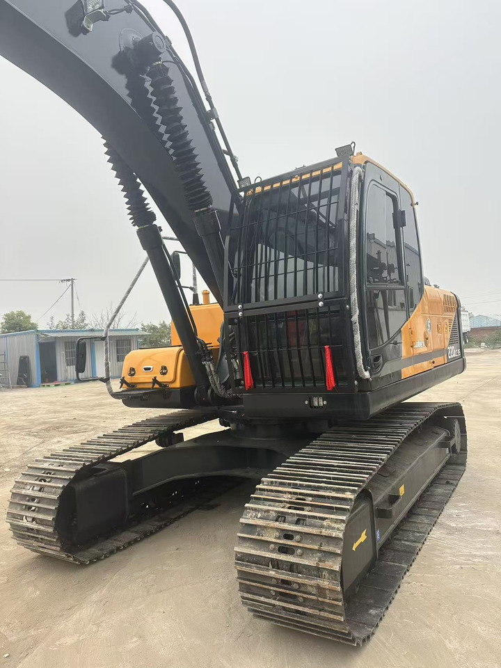 Hyundai 220-9s [ Copy ] on lease Hyundai 220-9s [ Copy ]: picture 10