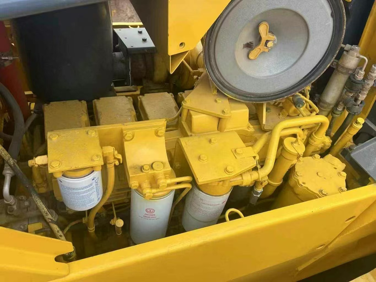 Bulldozer KOMATSU D155-5: picture 20