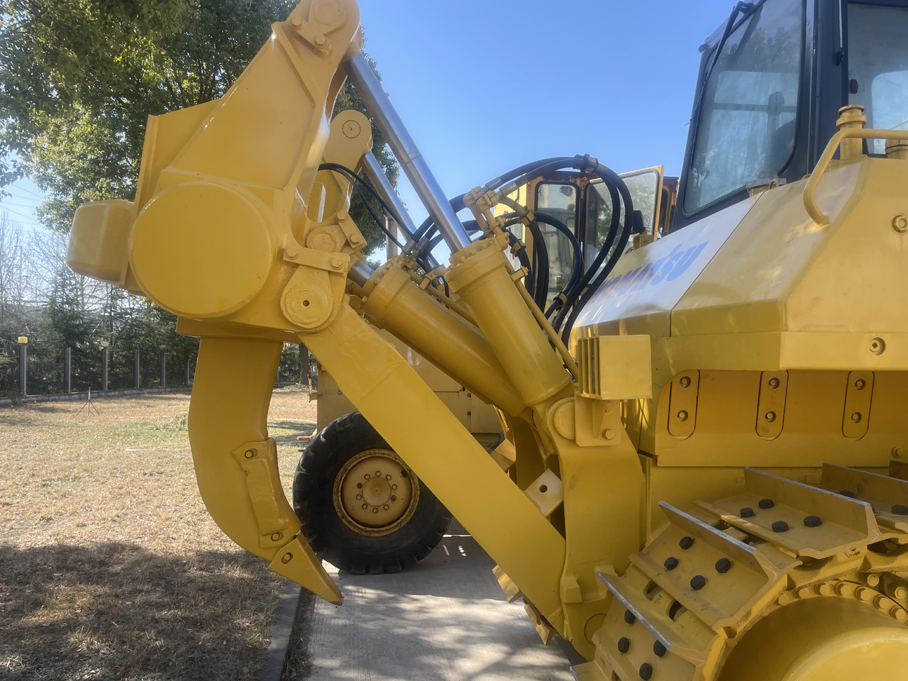 Bulldozer KOMATSU D155-5: picture 8