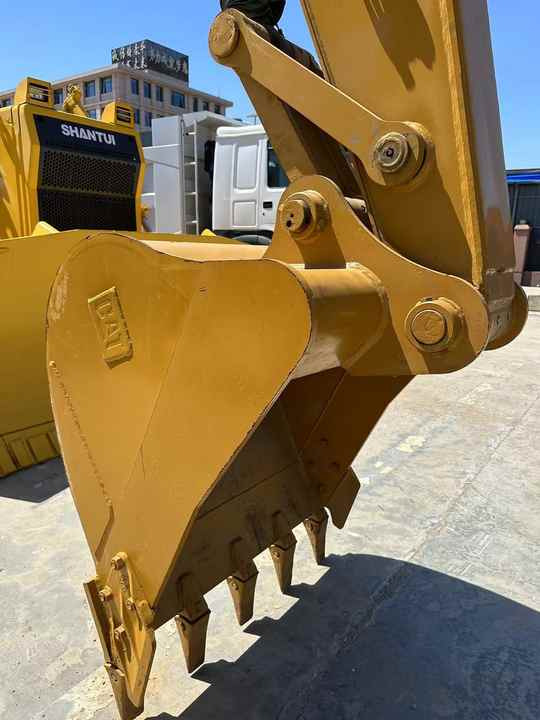 Used Cat320D2 Excavator Efficient Heavy Construction Equipment with Original Engine Second Hand Crawler Excavator - Excavator: picture 4 Used Cat320D2 Excavator Efficient Heavy Construction Equipment with Original Engine Second Hand Crawler Excavator - Excavator: picture 4