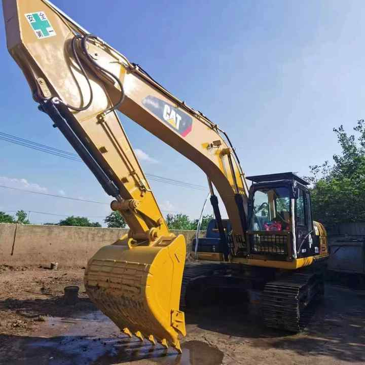 Used Digger CAT 323DL Construction Machinery Construction Digger Used CAT 323DL Cheap Excavator - Crawler excavator: picture 5 Used Digger CAT 323DL Construction Machinery Construction Digger Used CAT 323DL Cheap Excavator - Crawler excavator: picture 5