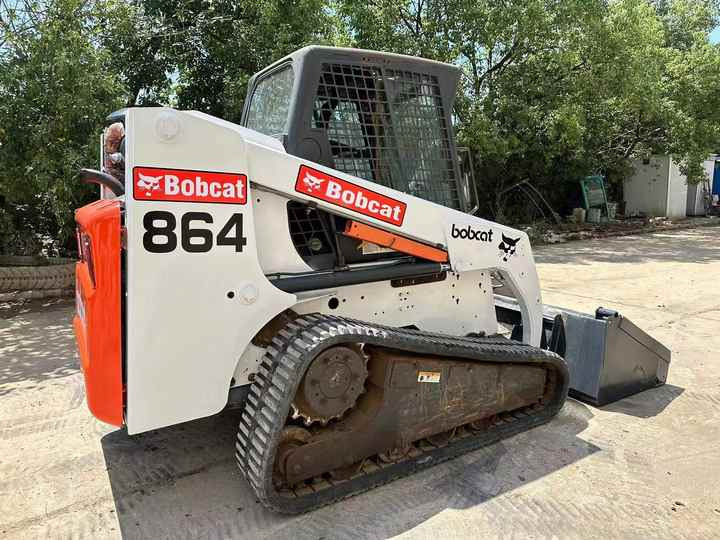 Used Heavy Construction Equipment Crawler bobcat T864 Second Hand Smaller Skid Steers Used Machine for Sale - Skid steer loader: picture 2 Used Heavy Construction Equipment Crawler bobcat T864 Second Hand Smaller Skid Steers Used Machine for Sale - Skid steer loader: picture 2