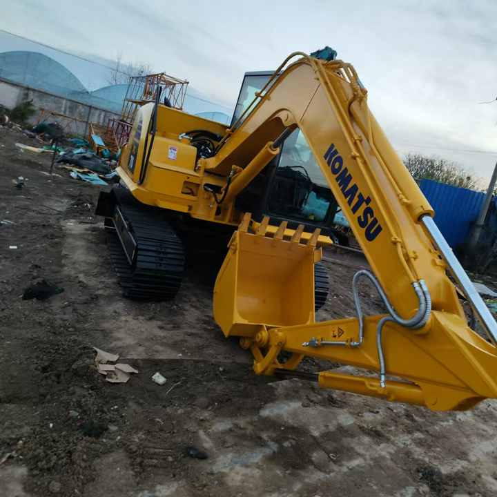 Used komatsu PC70-8 Model Excavator Second Hand Machine Popular Brand Korean komatsu Hydraulic Machinery - Excavator: picture 2 Used komatsu PC70-8 Model Excavator Second Hand Machine Popular Brand Korean komatsu Hydraulic Machinery - Excavator: picture 2