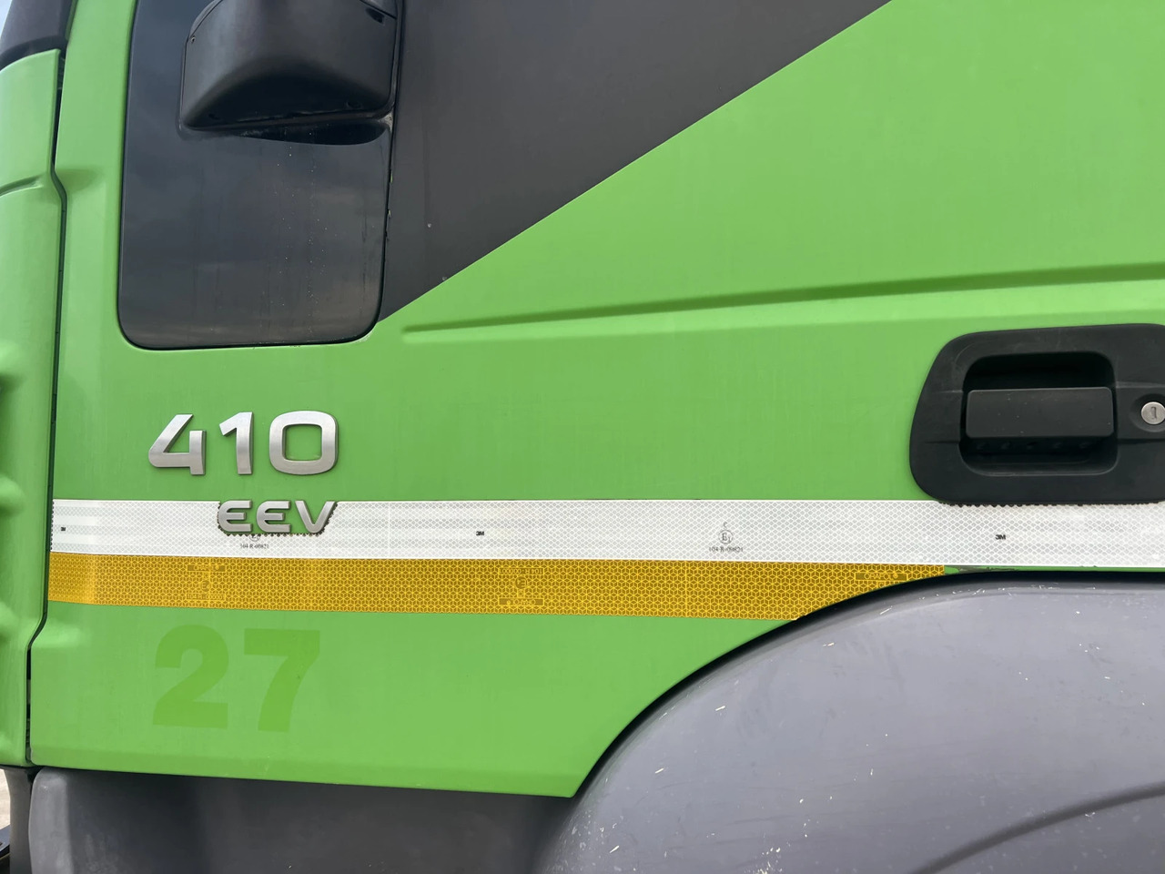 Tipper Iveco Trakker 8х4, Нов внос: picture 9