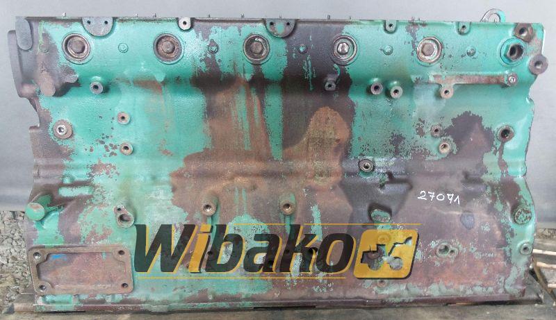 Block Engine / Motor Volvo TD122 - Cylinder block for Construction machinery: picture 1 Block Engine / Motor Volvo TD122 - Cylinder block for Construction machinery: picture 1