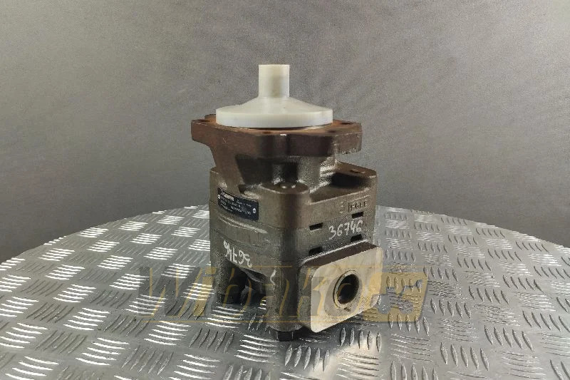 Casappa HDP30.27D0-32S3-LGF/GE-N 03701754 - Hydraulic pump for Construction machinery: picture 1 Casappa HDP30.27D0-32S3-LGF/GE-N 03701754 - Hydraulic pump for Construction machinery: picture 1