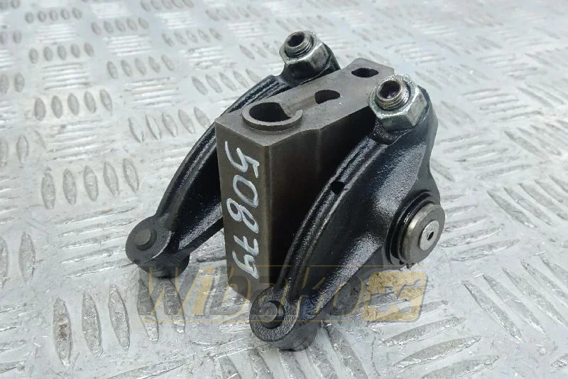 Cummins 3934920 - Cylinder head for Construction machinery: picture 1 Cummins 3934920 - Cylinder head for Construction machinery: picture 1